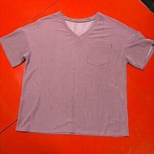 LOVELY MELODY mauve wine Burgundy V NECK sHORT SLEEVE RIBBED TEE SHIRT